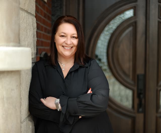 Kaye Simmons headshot